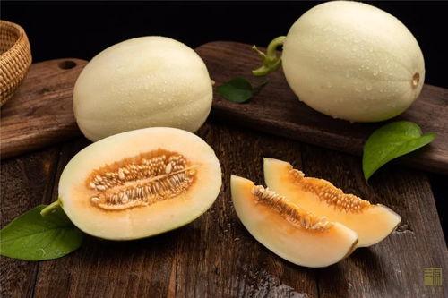 阎良吃瓜群众,揭秘民间热点背后的故事