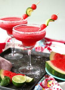 吃瓜群众鸡尾酒,品味生活，畅享欢乐时光